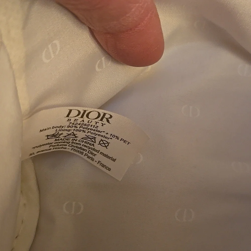 CHRISTIAN DIOR BOX & POUCH NEW